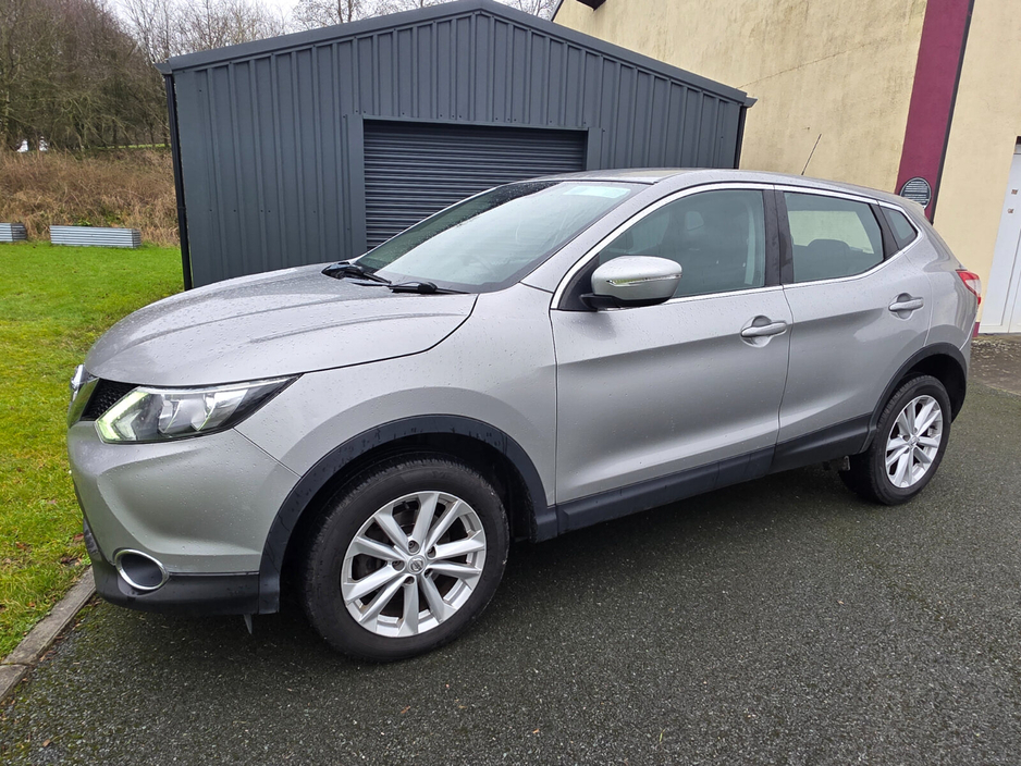 2017 Nissan Qashqai 1.5 DSL XE €8,995