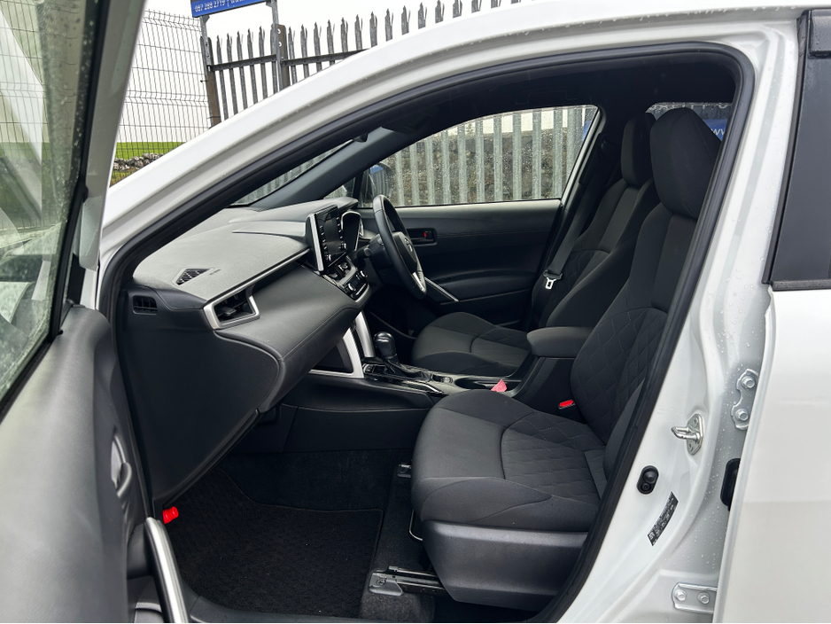 2022 Toyota Corolla Cross Self Charging Hybrid €29,995