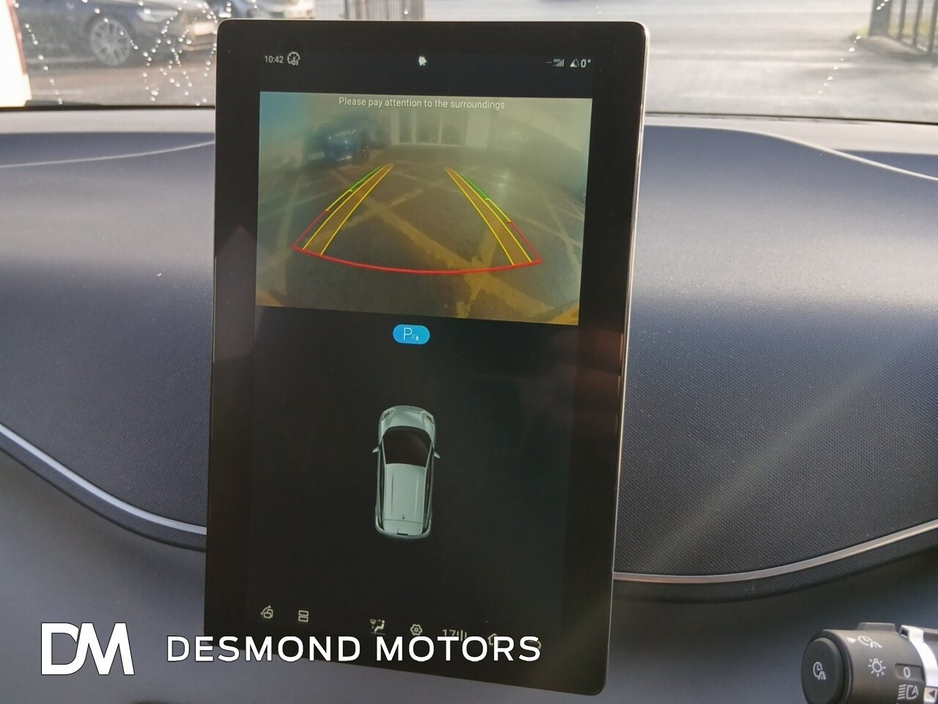 2025 BYD Dolphin - image 15