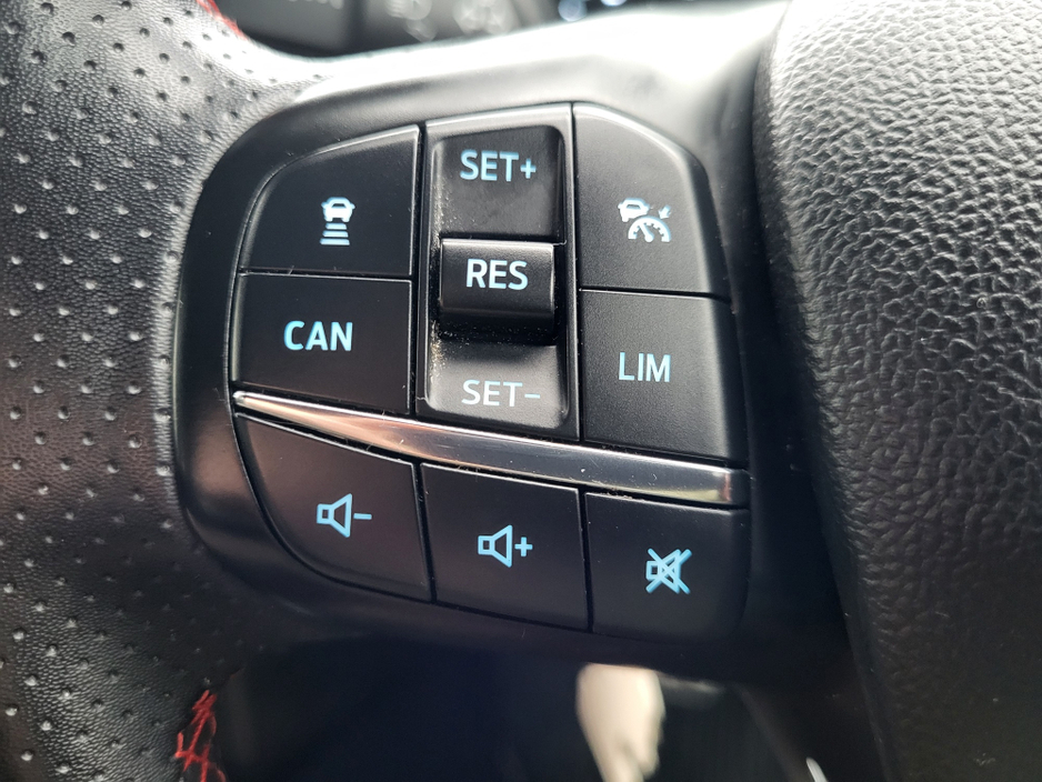 2022 Ford Focus ST-Line TDCI, FFSH, 12m Warranty, Stunning Car! €24,950