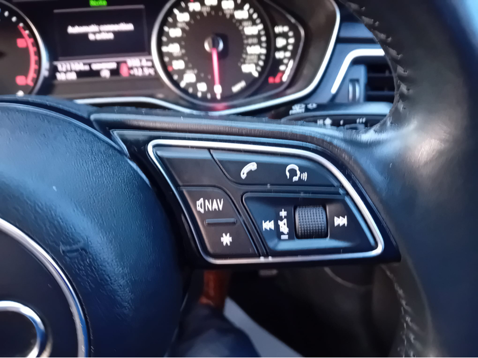 2017 Audi A4 - image 23