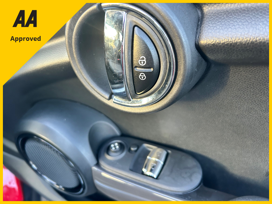 2016 MINI Hatch 2016 MINI ONE 1.2 PETROL LOW KMS €10,950