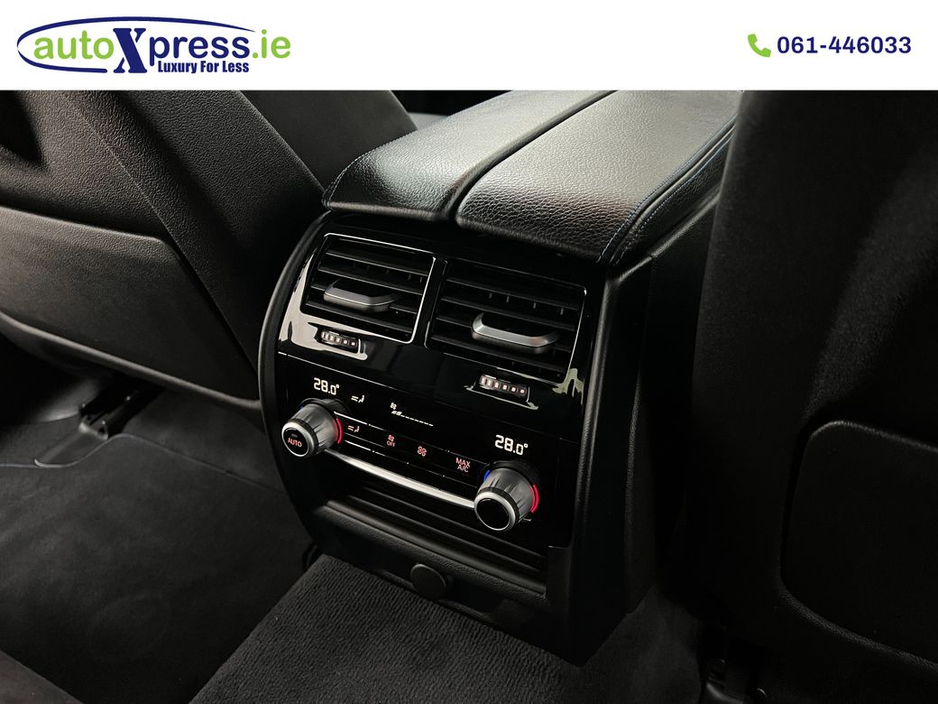 2018 BMW 5 Series - image 27