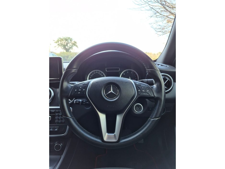 2014 Mercedes-Benz A Class - image 16