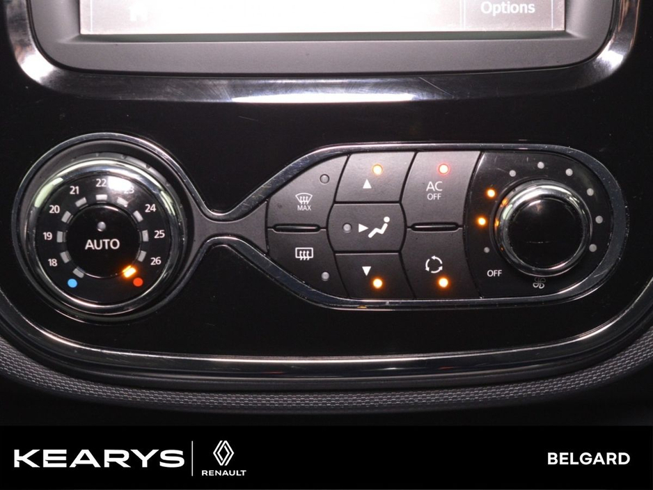 2015 Renault Captur - image 12