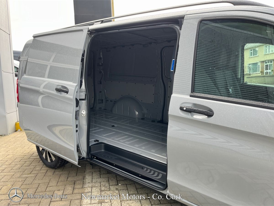 2026 Mercedes-Benz Vito - image 4