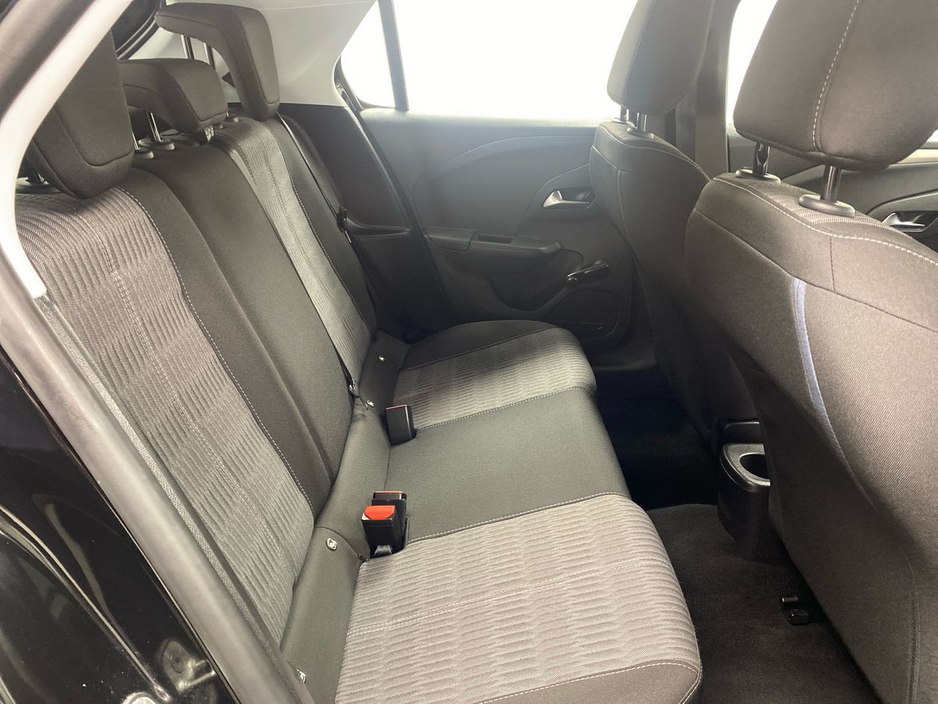 2023 Opel Corsa - image 10