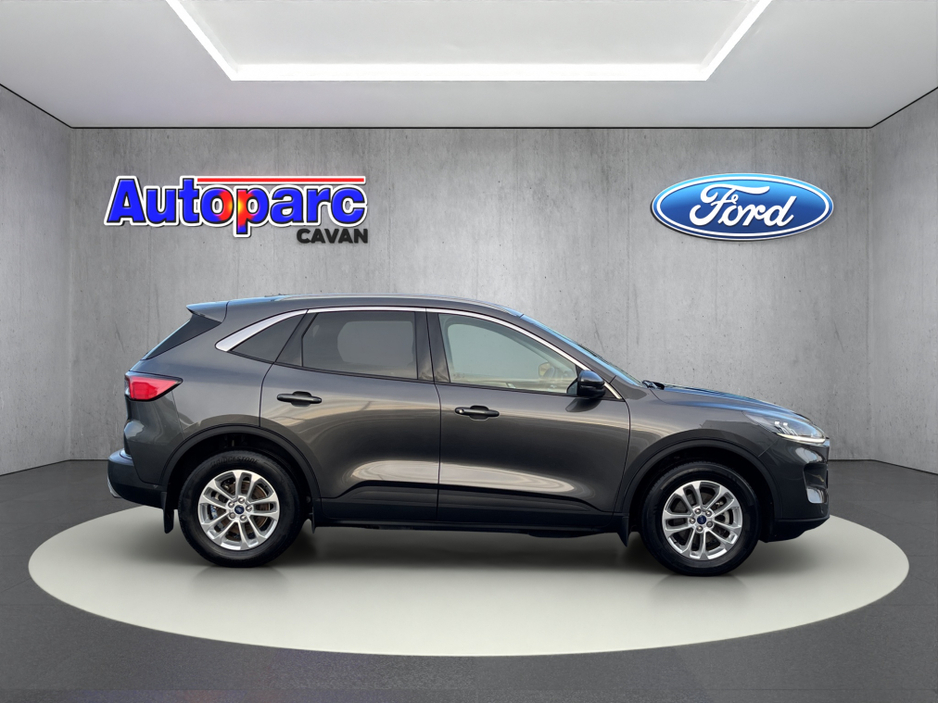 2023 Ford Kuga TITANIUM 2.5 PHEV 225 S6.2 €30,950