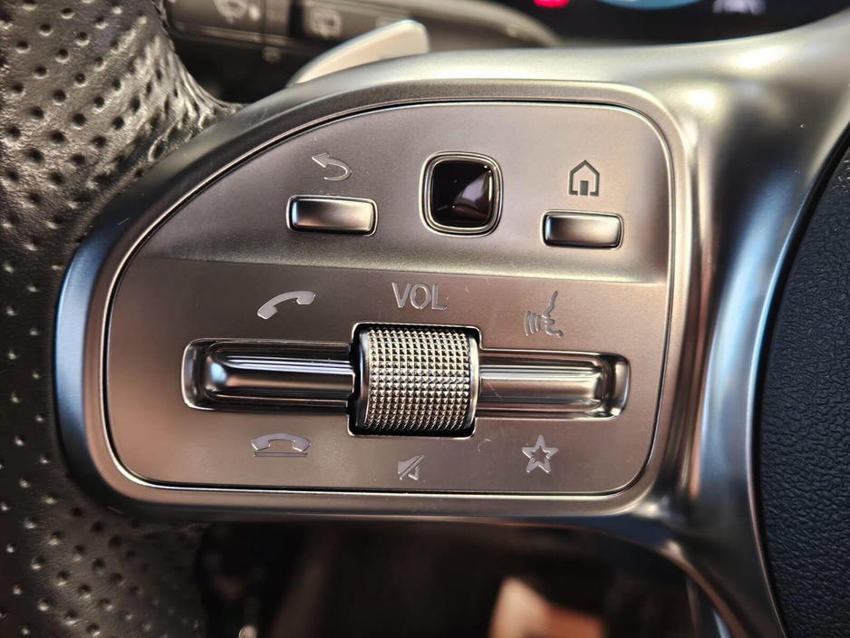 2021 Mercedes-Benz A Class A 250 E PHEV A/T AMG Line €26,950