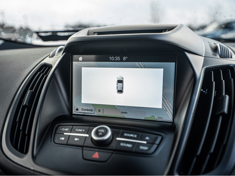 2017 Ford Kuga 2017 Kuga 1.5d TITANIUM/High spec/1yr warranty €15,888