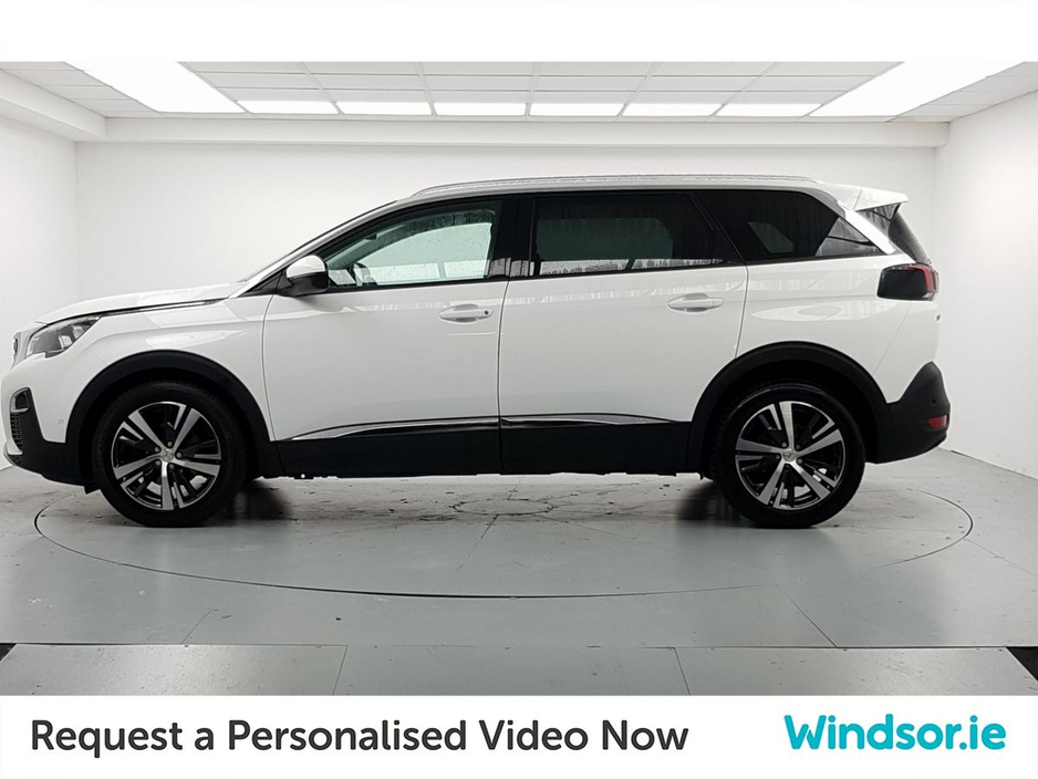 2020 Peugeot 5008 1.2 PureTech 130bhp Allure €29,995