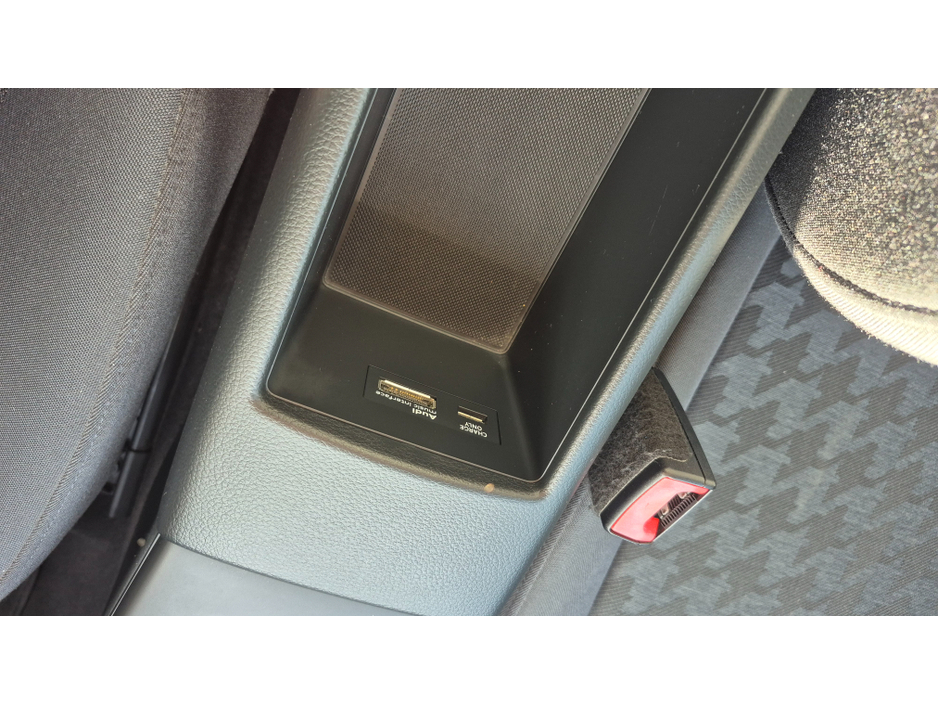 2014 Audi A3 - image 26