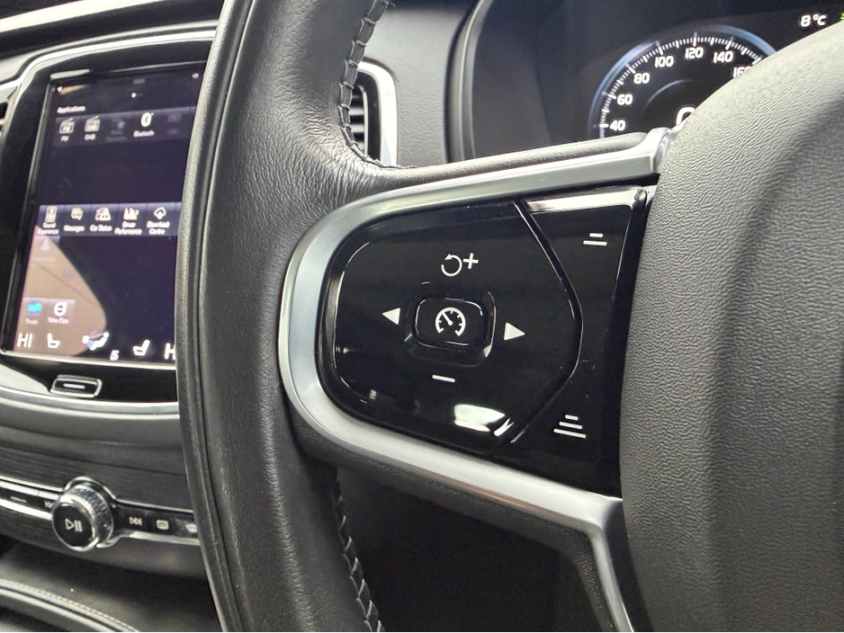 2020 Volvo XC90 ***SOLD***IMMACULATE TOP SPEC INSCRIPTION PRO T8 PHEV//MASSAGE SEATS//ADAPTIVE SUSPENSION//VERY LOW MILEAGE//SIMI AND AA DEALER