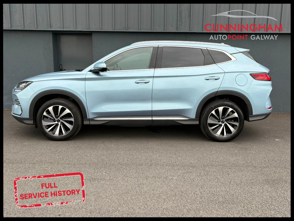 2025 BYD Seal U - image 4