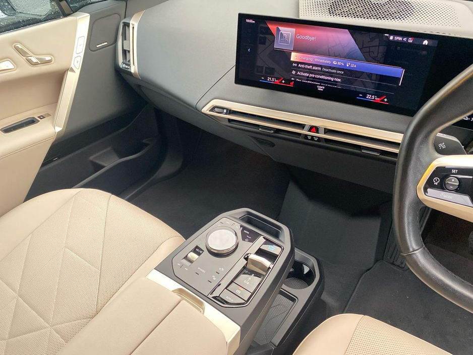 2022 BMW iX - image 23