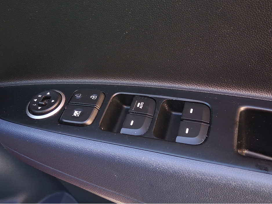 2018 Hyundai i10 **AUTO - DELUXE** €11,444