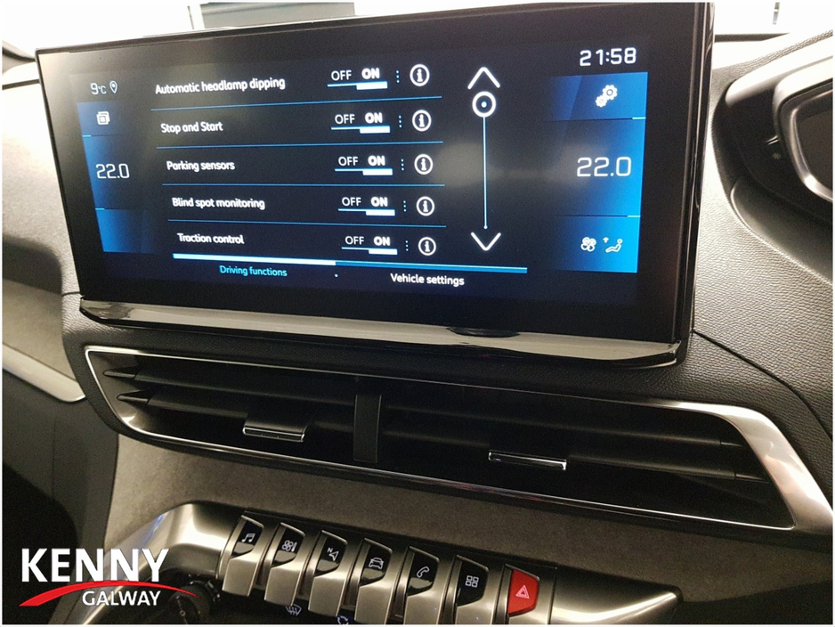 2024 Peugeot 5008 - image 34