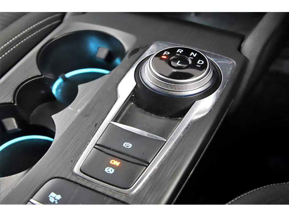 2021 Ford Focus - image 25