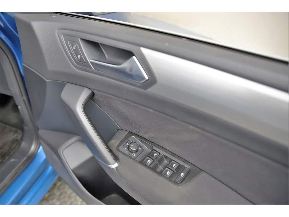 2017 Volkswagen Touran 1.4 TSI DSG COMFORTLINE*REVERSE CAM*CAR PLAY*ANDROID AUTO* €18,890