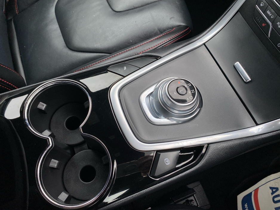 2023 Ford S-Max - image 19