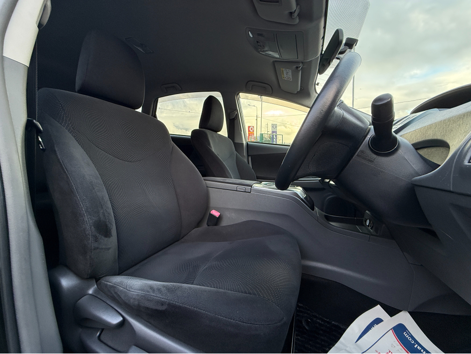 2014 Toyota Prius 141 // 7 SEATER €14,450