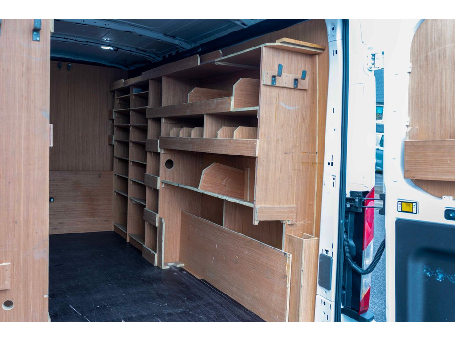 2021 Ford Transit - image 20