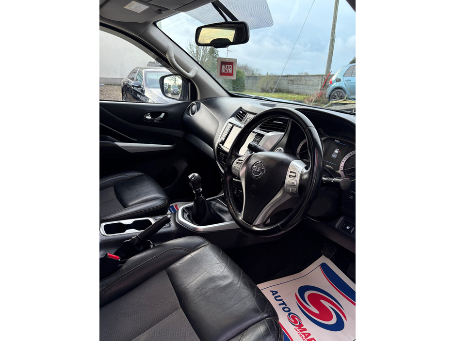 2019 Nissan Navara 2019 Nissan Navara N-Guard €27,950