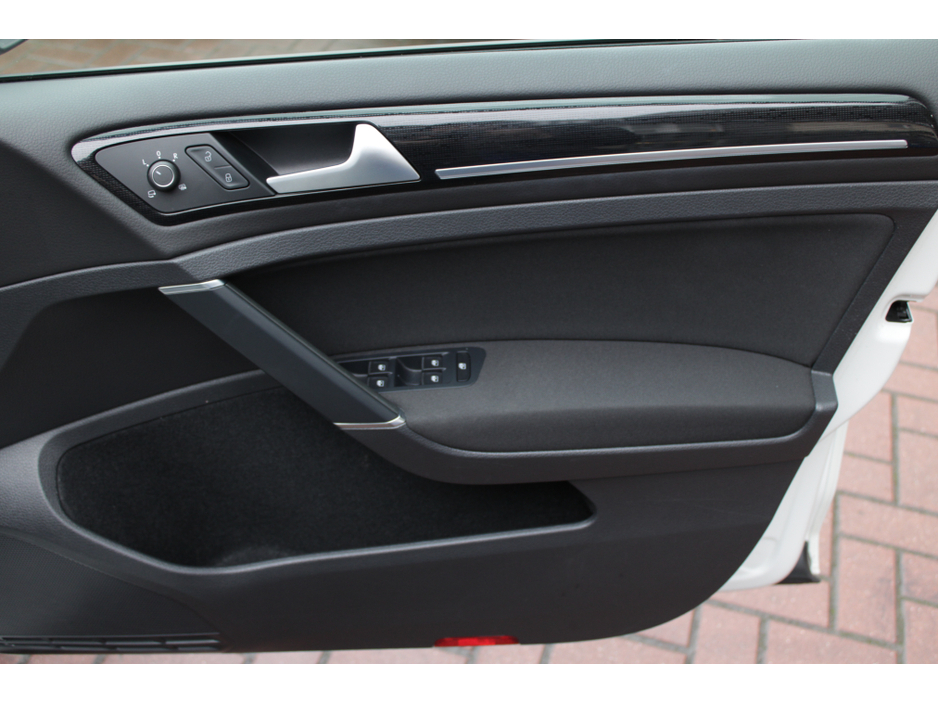 2019 Volkswagen Golf 1.4 TSI HIGHLINE PLUS AUTO  // UPGRADED ALLOYS // STUNNING CAR // BUY WITH CONFIDENCE AA AND SIMI APPROVED DEALER 2026 // FINANCE ARRANGED // ALL TRADE INS WELCOME // WELL WORTH VIEWING // €18,950