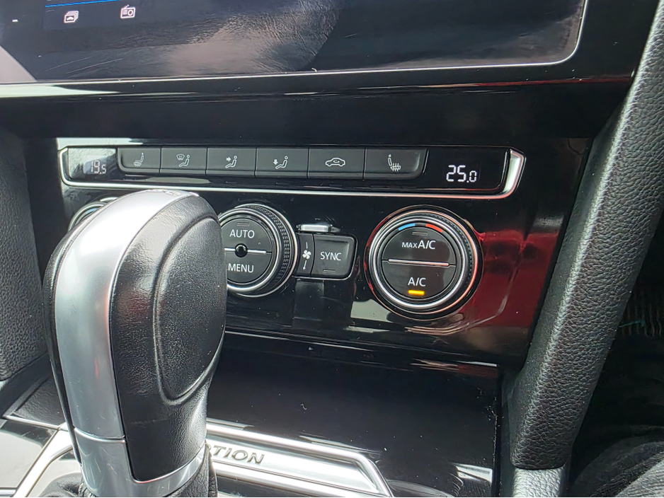 2018 Volkswagen Arteon - image 26