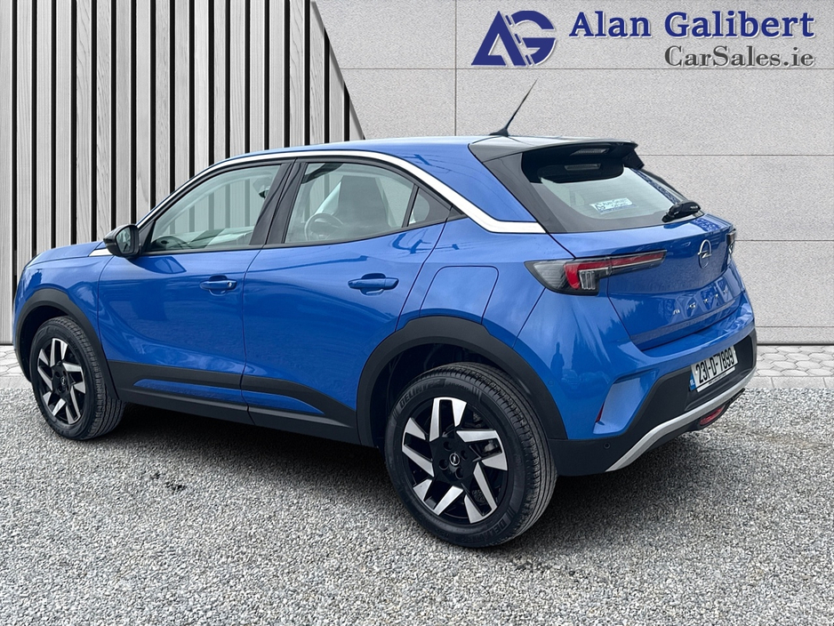 2023 Opel Mokka - image 2
