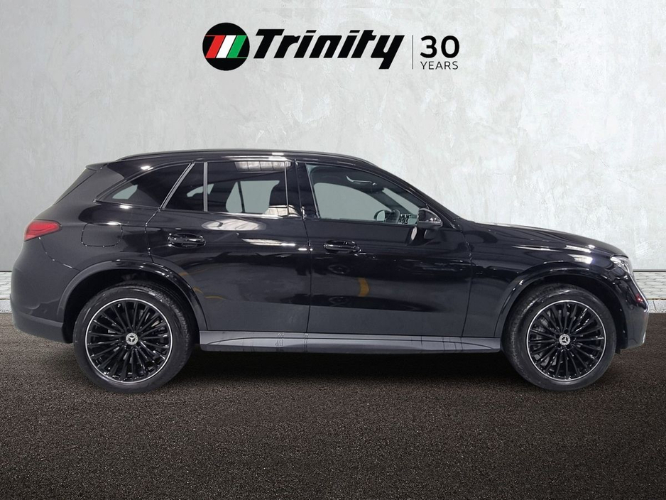 2025 Mercedes-Benz GLC Class - image 6