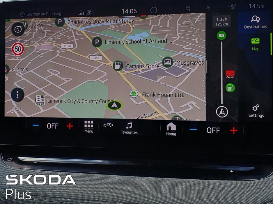 2022 Skoda Enyaq - image 11