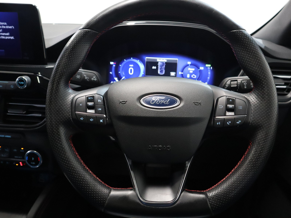 2024 Ford Kuga - image 12