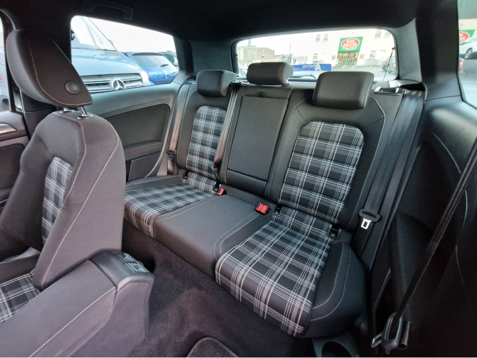 2017 Volkswagen Golf GTD TDI-VIRTUAL COCKPIT-LOW MILEAGE €17,450