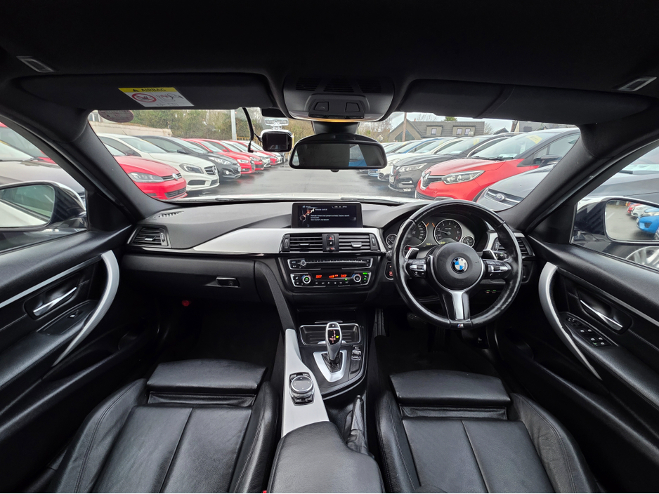 2014 BMW 3 Series - image 14