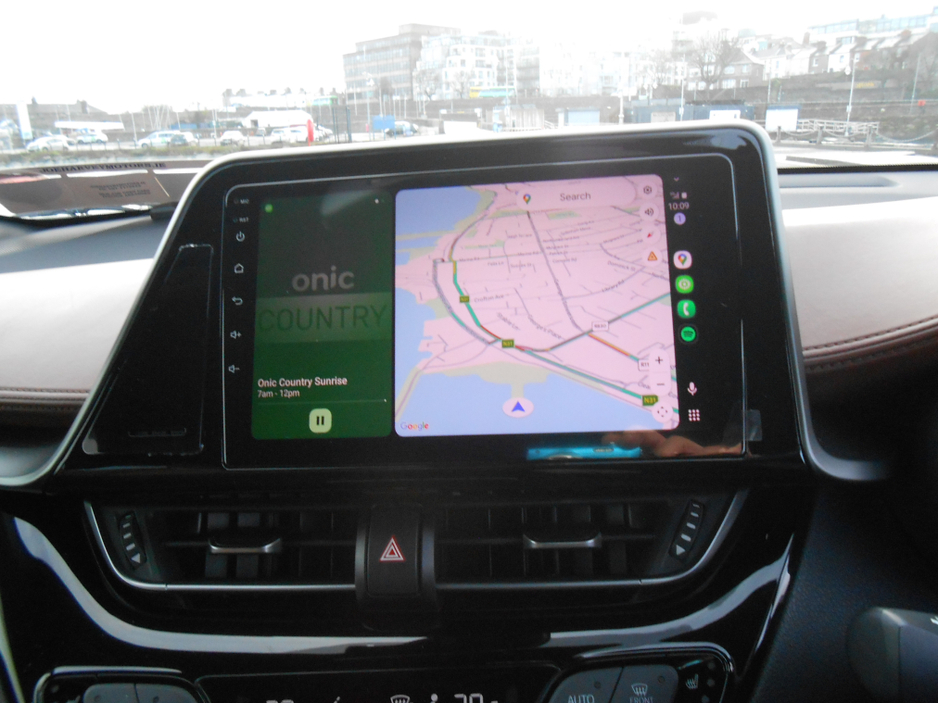 2019 Toyota C-HR Sport Hybrid €21,995