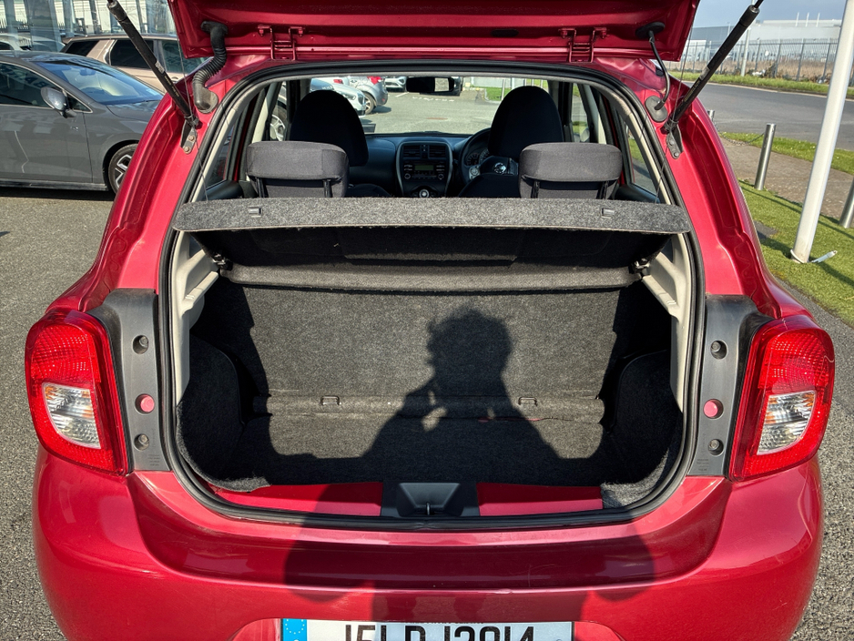 2015 Nissan Micra - image 9