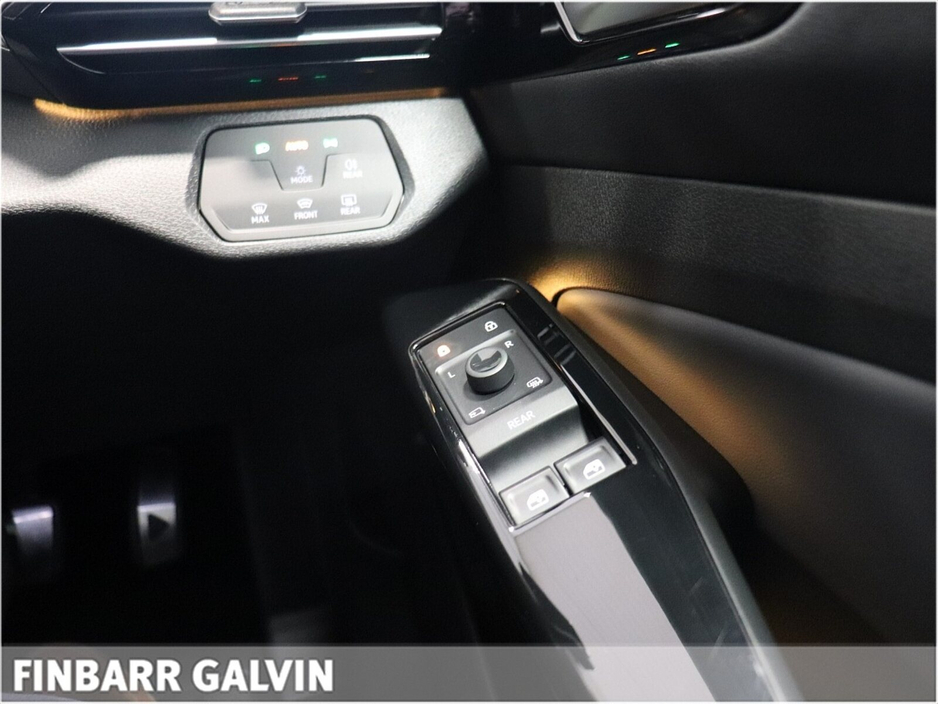 2023 Volkswagen ID.4 - image 20