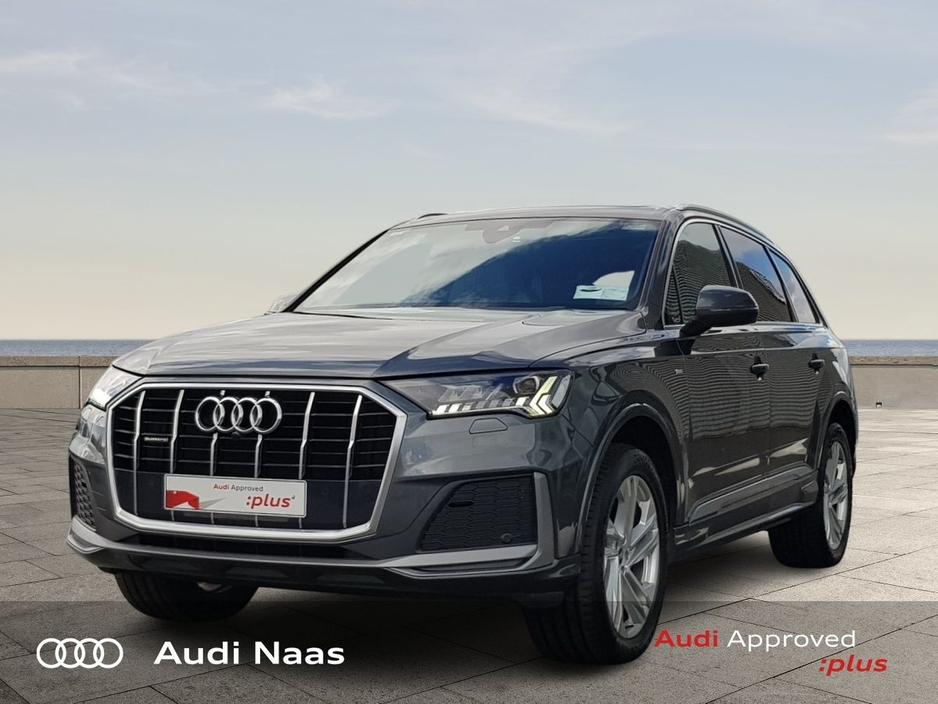 2023 Audi Q7 - image 3
