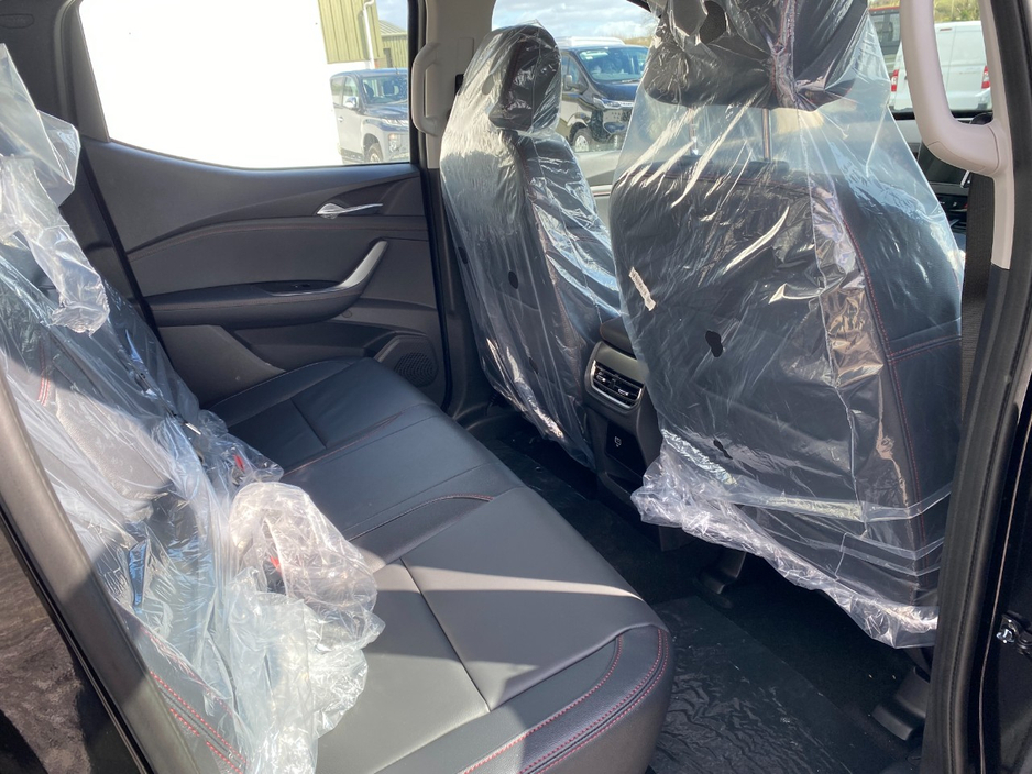 2026 Maxus T 60 - image 12