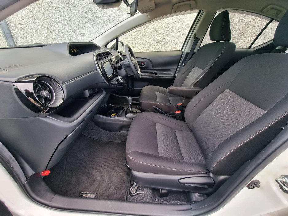 2018 Toyota Aqua - image 21