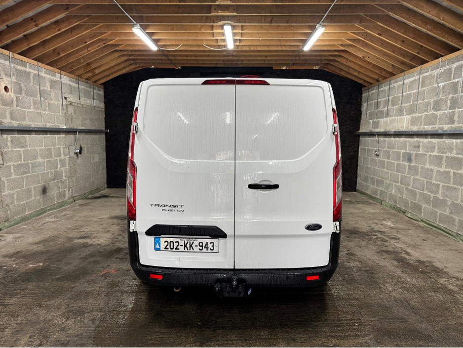2020 Ford Transit Custom 300L BASE 2.0 TD 105BHP M6 LWB 3DR €16,999