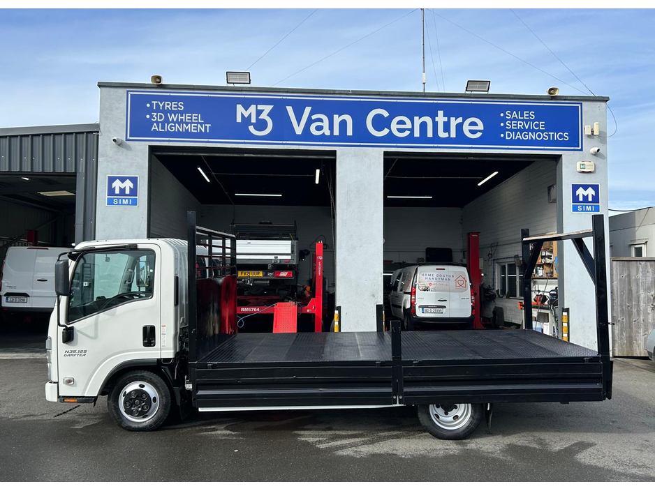 2021 Isuzu Trucks N35 - image 5