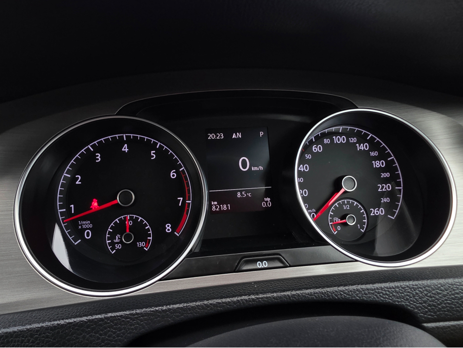 2015 Volkswagen Golf 1.2 TSI COMFORTLINE - REVERSE CAMERA - MULTIFUNCTION STEERINE WHEEL ALLOYS LOW TAX BAND €12,950