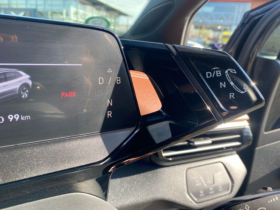 2022 Volkswagen ID.4 - image 16