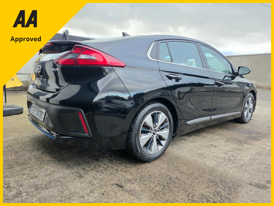 2017 Hyundai Ioniq HYBRID * HIGH SPEC * ONLY 39K MILES * €14,900