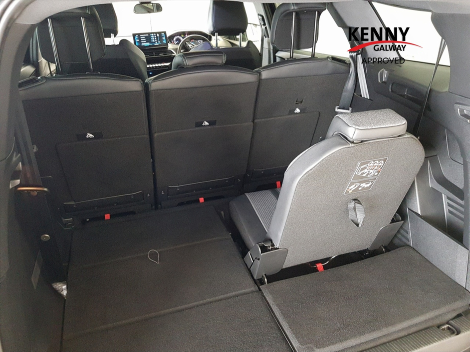 2024 Peugeot 5008 - image 31