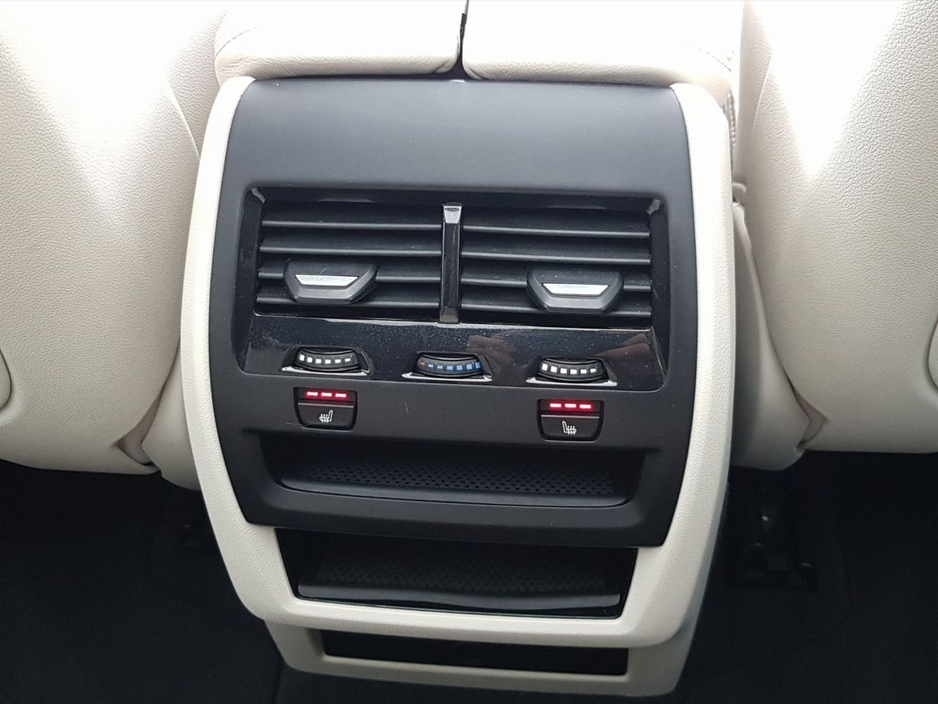 2022 BMW X5 - image 25