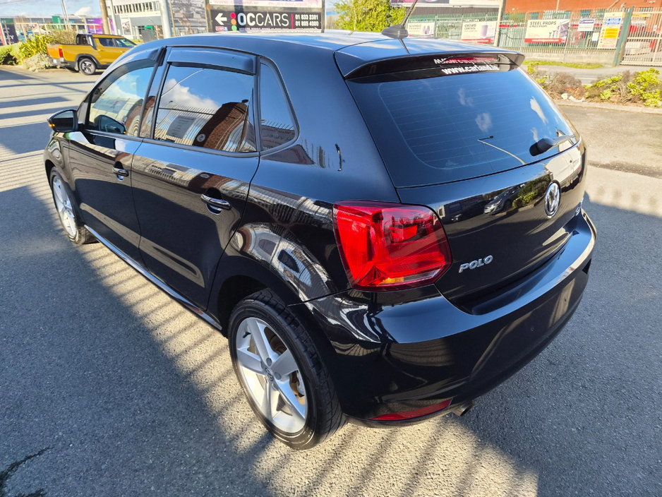 2017 Volkswagen Polo - image 6