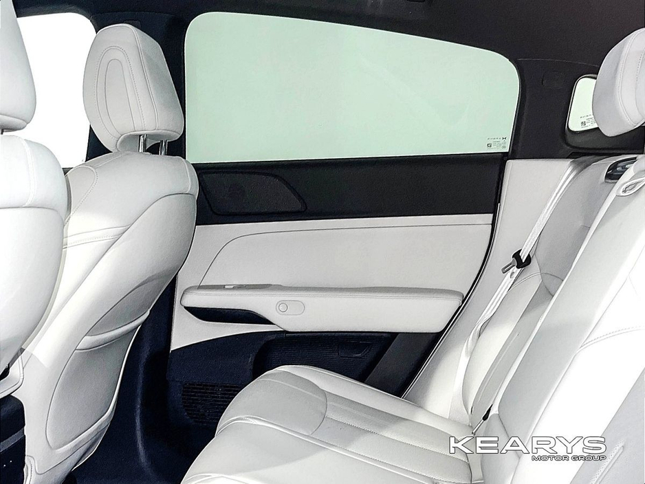 2026 Xpeng G6 - image 12